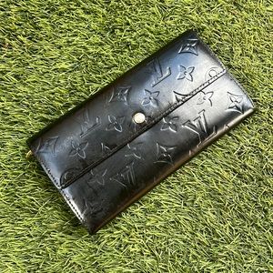 Lv wallet